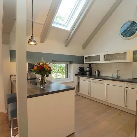 アパート An Der Linde